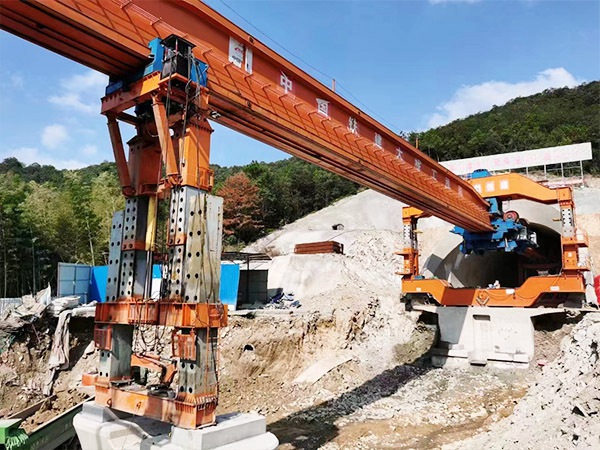 湖北武汉铁路架桥机租赁温馨提示